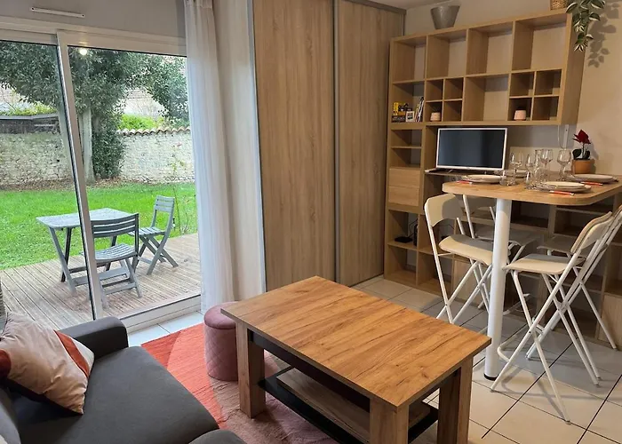 Appartamento ღ Le Prieuré - Terrasse, Parking, Jardin et Wi-Fi *